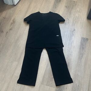 Women’s Figs Scrub Set